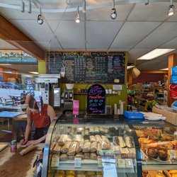 Mountain Market & Cafe - Coffee counter
