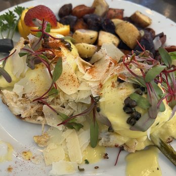Sweet Maple - Crab benedict - American Near Me - San Francisco, California Sweet Maple - Crab benedict - American Near Me - San Francisco, California
