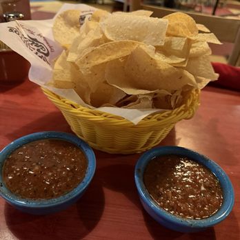 Pappasito's Cantina - Chips and Salsa - Mexican Near Me - San Antonio, Texas