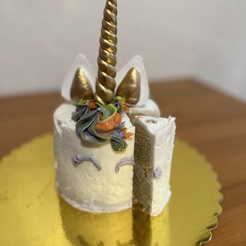 Minx Cakes - unicorn cake vegan gf organic - Desserts Near Me Minx Cakes - unicorn cake vegan gf organic - Desserts Near Me