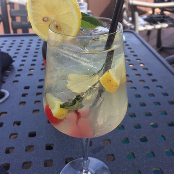 Peohe's - Sangria - Seafood Near Me - Coronado, California