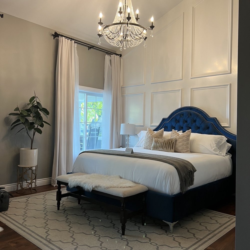 The Vine House Bed & Breakfast - Room interior - Bed & Breakfast Near Me - Temecula, California