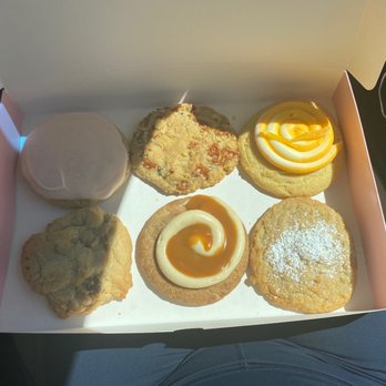 Crumbl - Orange - Bakeries Near Me - Orange, California Crumbl - Orange - Bakeries Near Me - Orange, California