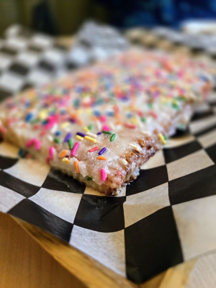 CRU PVD Kitchen & Bar