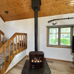 Top Hat - HearthStone Champlain Brown Enamel Gas Stove