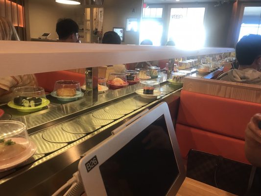 Mikami Bar & Revolving Sushi, Convoy San Diego by null