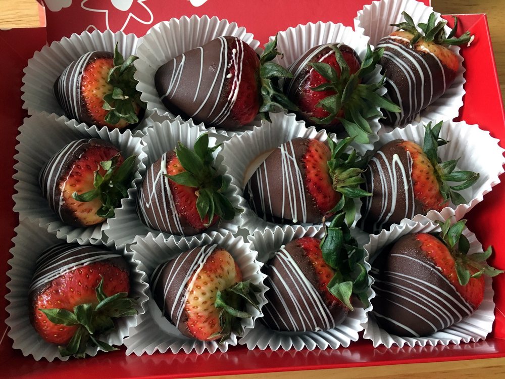 EDIBLE ARRANGEMENTS Updated September 2024 2100 Concord Blvd, Crofton, Maryland Gift Shops