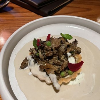1888 CHOP HOUSE - Wine Bars Near Me - Banff, Alberta