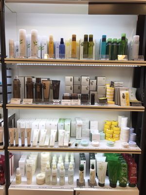 Etude House & Innisfree by null