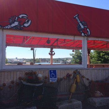 Claws - Seafood Near Me - Rockland, Maine