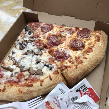 Seniore's Pizza - $7.99 special with drink and 2 Slices - Pizza Near Me - Berkeley, California Seniore's Pizza - $7.99 special with drink and 2 Slices - Pizza Near Me - Berkeley, California