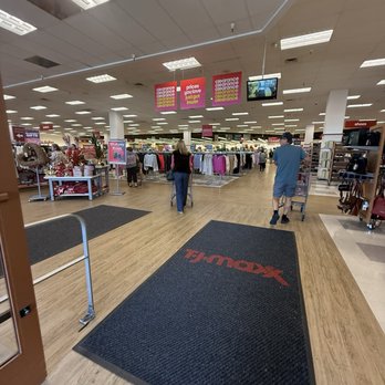 TJ MAXX & HOMEGOODS - Updated January 2026 - 107 Photos & 173 Reviews