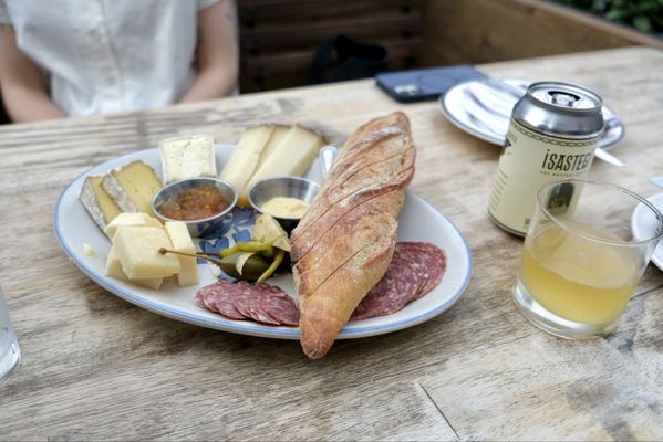 Rootstock Wine & Beer Bar by null