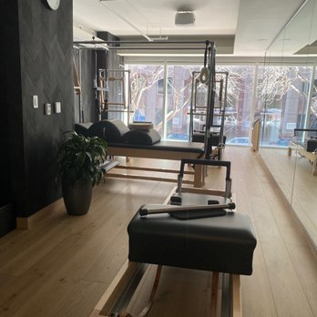 Equinox Anthem Row - Pilates Studio - Gyms Near Me - Washington, DC, District of Columbia