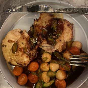 Wolf by Vanderpump at Caesars Republic Lake Tahoe - Chicken dish. One was super fatty the other was dry. The "roasted vegetables " were raw. - American Near Me - Stateline, Nevada