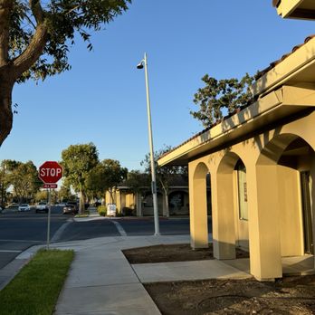 Healing Hands Massage therapist - Outside of the massage parlor - Massage Therapy Near Me - Los Banos, California Healing Hands Massage therapist - Outside of the massage parlor - Massage Therapy Near Me - Los Banos, California
