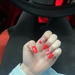 Elegant Nails - Spa Manicure And Deluxe Pedicure