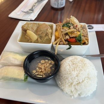 Siam Cuisine - Thai Near Me - Anchorage, Alaska