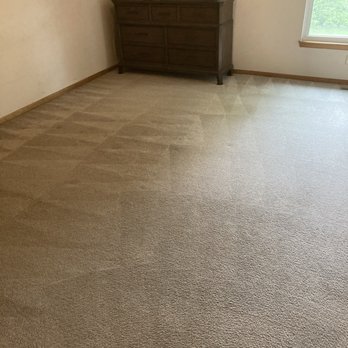 Scrubber Ducky Carpet Cleaning - Master bedroom after. - Carpet Cleaning Near Me - Raytown, Missouri