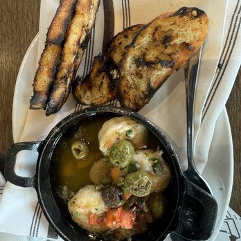Roca & Martillo - Shrimp scampi cazuela - Desserts Near Me - San Antonio, Texas Roca & Martillo - Shrimp scampi cazuela - Desserts Near Me - San Antonio, Texas