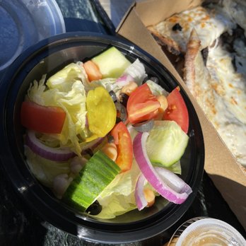 The Pizza Spot - HOUSE SALAD WITH ITALIAN DRESSING - Pizza Near Me - Fort Lauderdale, Florida The Pizza Spot - HOUSE SALAD WITH ITALIAN DRESSING - Pizza Near Me - Fort Lauderdale, Florida