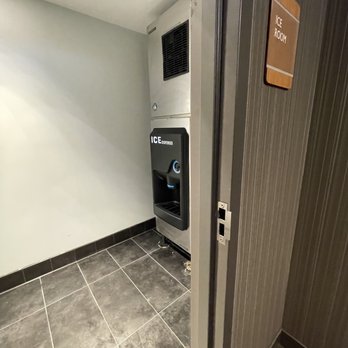 Aloft by Marriott Cupertino - Ice machine on every floor next to elevators - Hotels Near Me - Cupertino, California Aloft by Marriott Cupertino - Ice machine on every floor next to elevators - Hotels Near Me - Cupertino, California