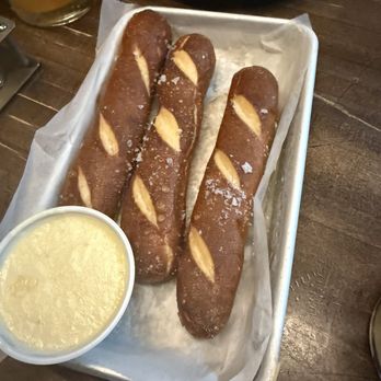 New Holland Brewing - The Knickerbocker - Pretzels and Beer Cheese - Distilleries Near Me - Grand Rapids, Michigan New Holland Brewing - The Knickerbocker - Pretzels and Beer Cheese - Distilleries Near Me - Grand Rapids, Michigan