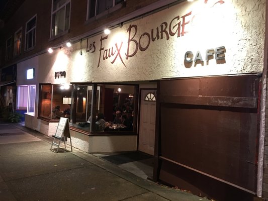 Les Faux Bourgeois by null