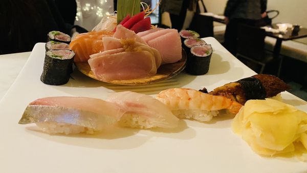 Momoya Upper West by null