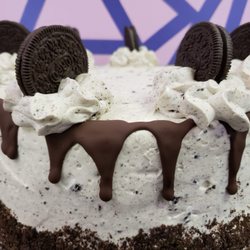La Michoacána  Mexican Grill - Ice cream cake
