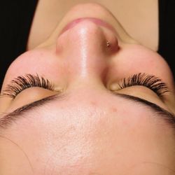 Kelli Pike Lashes & Tans - Ellipse lashes...