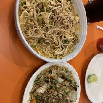 Eat My Thai Cuisine - I got the ND15. Curry Noodle Soup K1. Kid Fried Rice omg I was craving a soup and let me tell you this hit the spot. - Salad Near Me - Albuquerque, New Mexico Eat My Thai Cuisine - I got the ND15. Curry Noodle Soup K1. Kid Fried Rice omg I was craving a soup and let me tell you this hit the spot. - Salad Near Me - Albuquerque, New Mexico