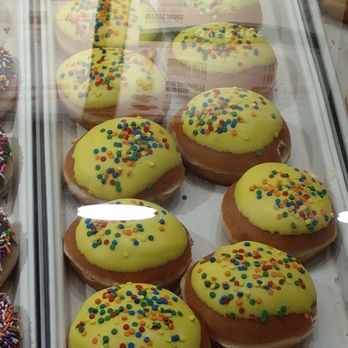Krispy Kreme - Donuts Near Me - Ontario, California