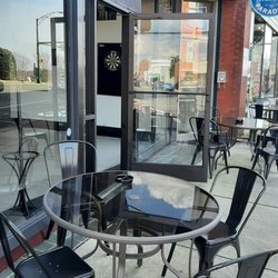 The Courthouse Self-Pour Beer & Wine