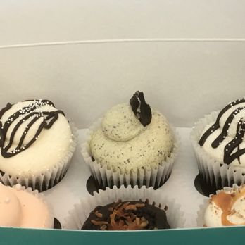 Cake Affection - Cupcakes Near Me - St. Petersburg, Florida