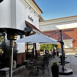 Sabai Cafe & Bar