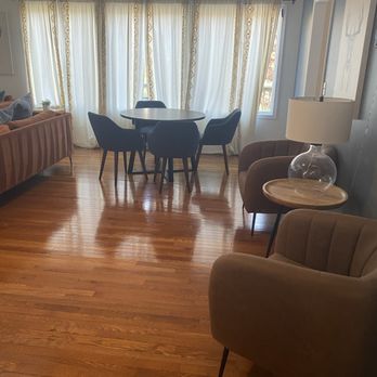 Aparicio House Cleaning Service - Home Cleaning Near Me - Charlottesville, Virginia Aparicio House Cleaning Service - Home Cleaning Near Me - Charlottesville, Virginia