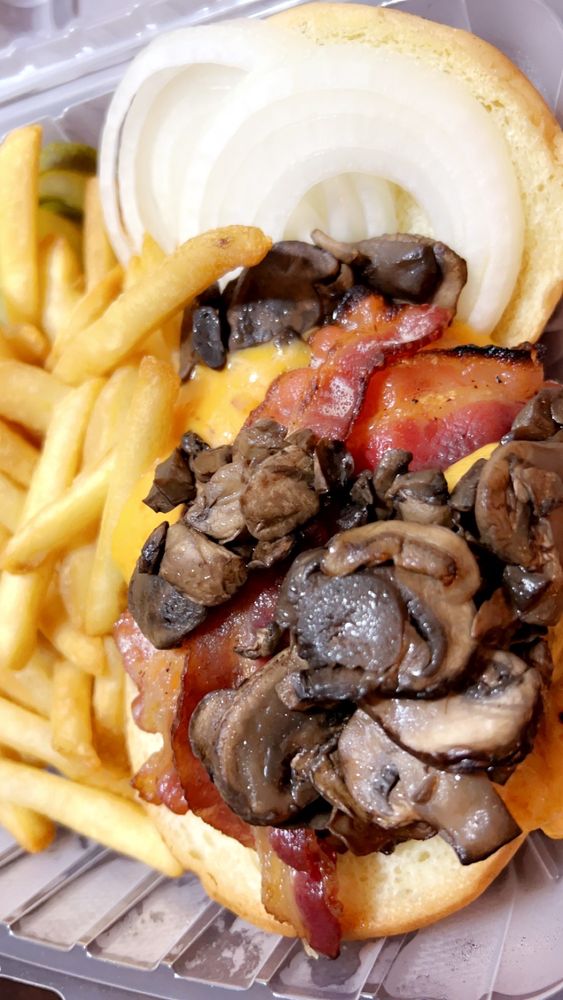 Social spots from Allendale Bar & Grill