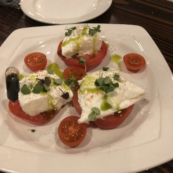 Taverna - Caprese - Cocktail Bars Near Me - Kapalua, Hawaii