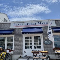 Pearl Street Market - Outside
