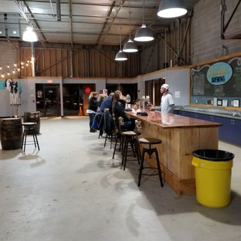 Pontoon Brewing - Long shot of the super cool copper covered bar. - Breweries Near Me - Sandy Springs, Georgia Pontoon Brewing - Long shot of the super cool copper covered bar. - Breweries Near Me - Sandy Springs, Georgia