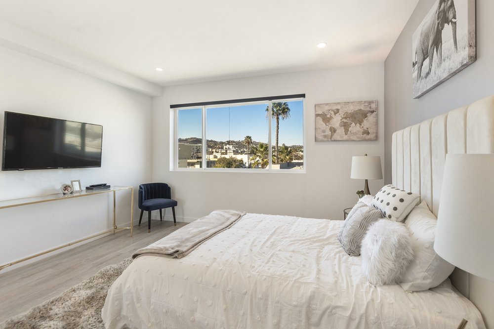 Slide of Cedrus Design & Build