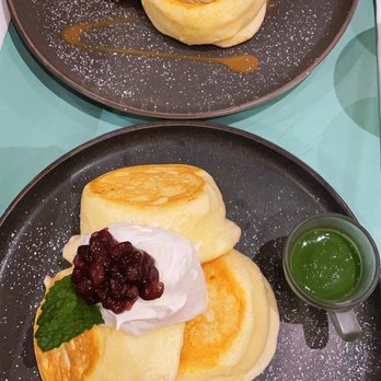 Hanabusa Cafe - Earl Grey and Sea Salt Caramel Pancake Matcha Pancake - Pancakes Near Me - Chicago, Illinois Hanabusa Cafe - Earl Grey and Sea Salt Caramel Pancake Matcha Pancake - Pancakes Near Me - Chicago, Illinois