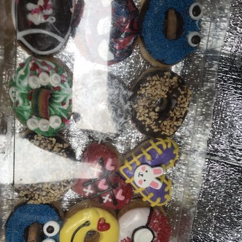 Midway Donut & Kolache - Donuts Near Me - Farmers Branch, Texas