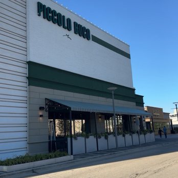 Piccolo Buco by Cooper's Hawk - Italian Near Me - Oak Brook, Illinois