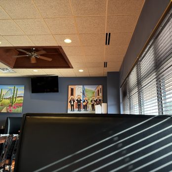 Hidalgo Mexican Bar and Grill - artwork - Mexican Near Me - Urbandale, Iowa Hidalgo Mexican Bar and Grill - artwork - Mexican Near Me - Urbandale, Iowa