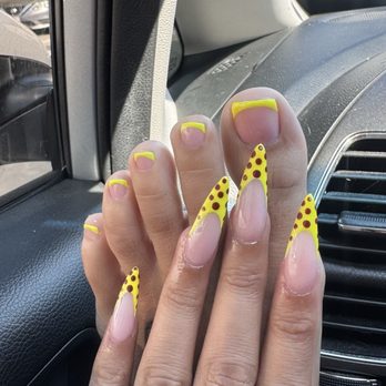 Herbal Nails & Spa - Whittier - Full set & pedicure - Nail Salons Near Me - Whittier, California Herbal Nails & Spa - Whittier - Full set & pedicure - Nail Salons Near Me - Whittier, California