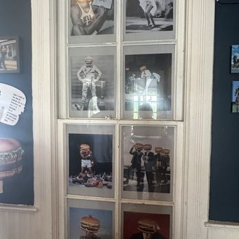 Tin Top Burger Shop - Burgers Near Me - New Braunfels, Texas Tin Top Burger Shop - Burgers Near Me - New Braunfels, Texas