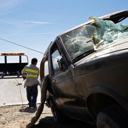 Tondini's Towing & Recovery - Tondini's Towing and Recovery Towing, 618-997-9884
jumpstarts, car unlocking.
https://www.facebook.com/pages/Tondinis-Towing...