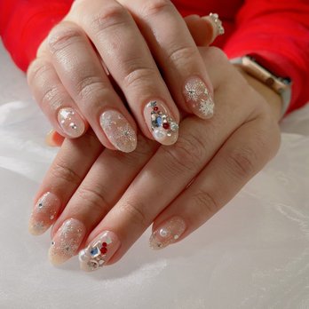 Diva's Nails - Nail Salons Near Me - Burbank, California Diva's Nails - Nail Salons Near Me - Burbank, California